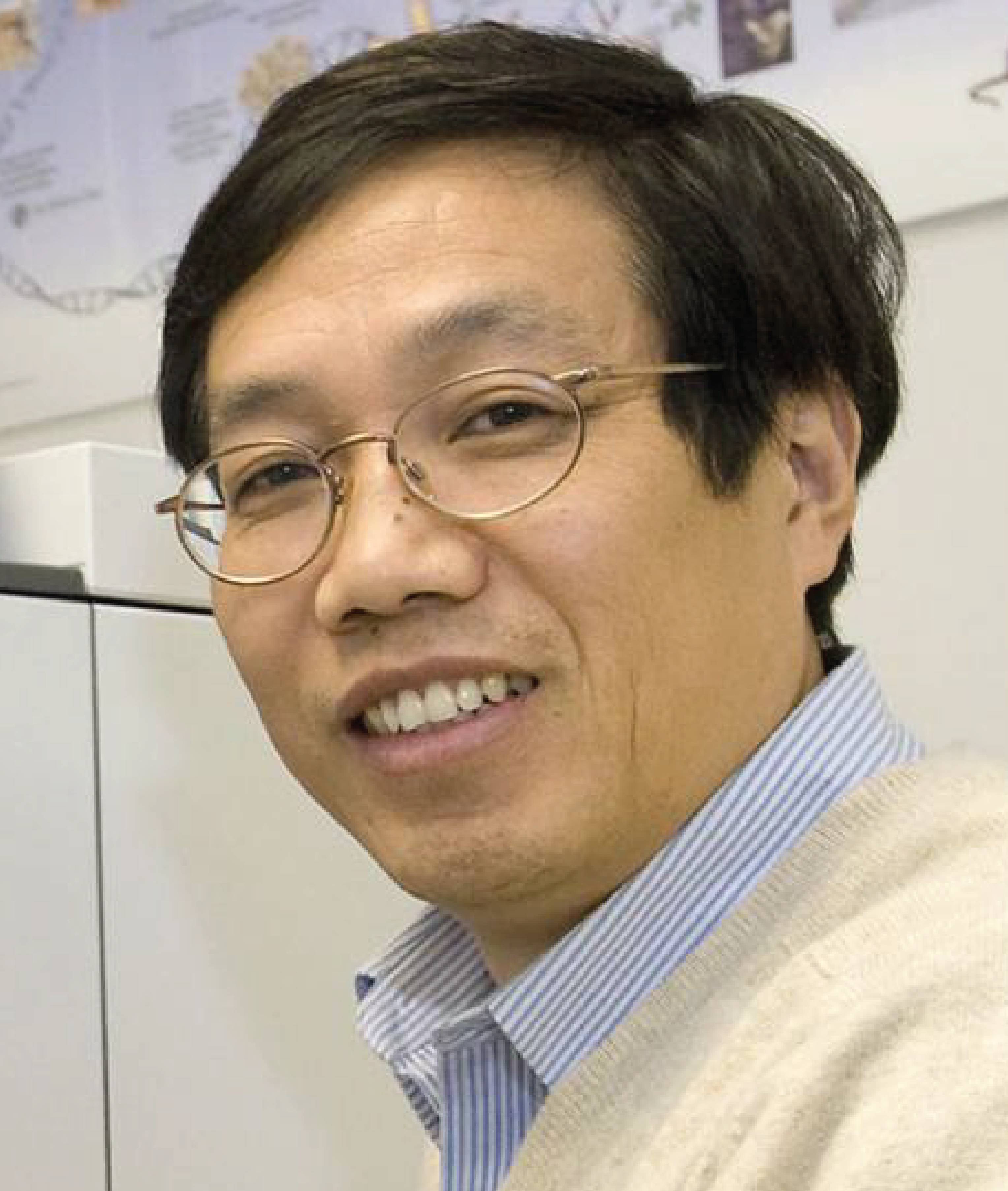 Changcheng Xu portrait