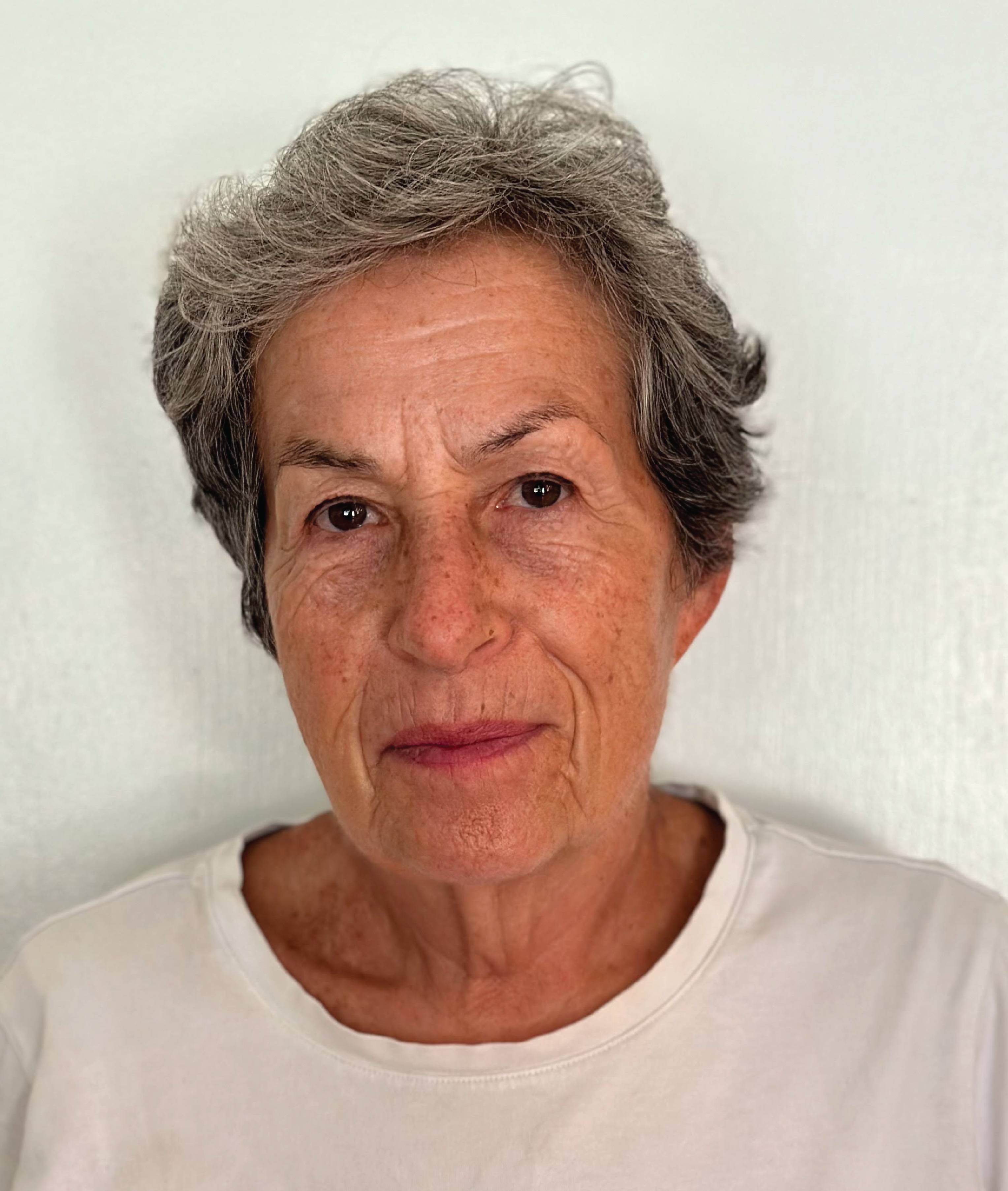 Neta Dean portrait