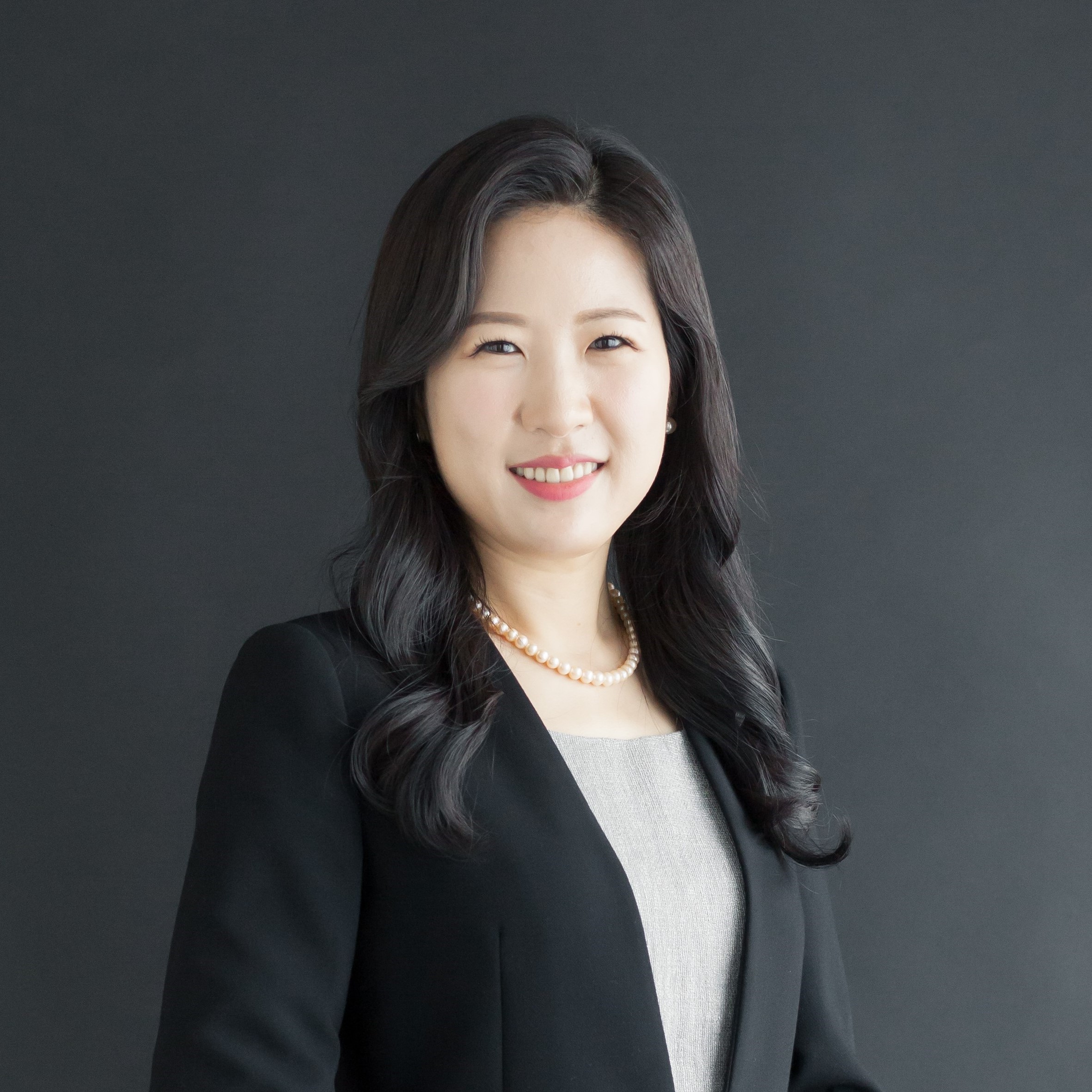 Koren M Jo portrait