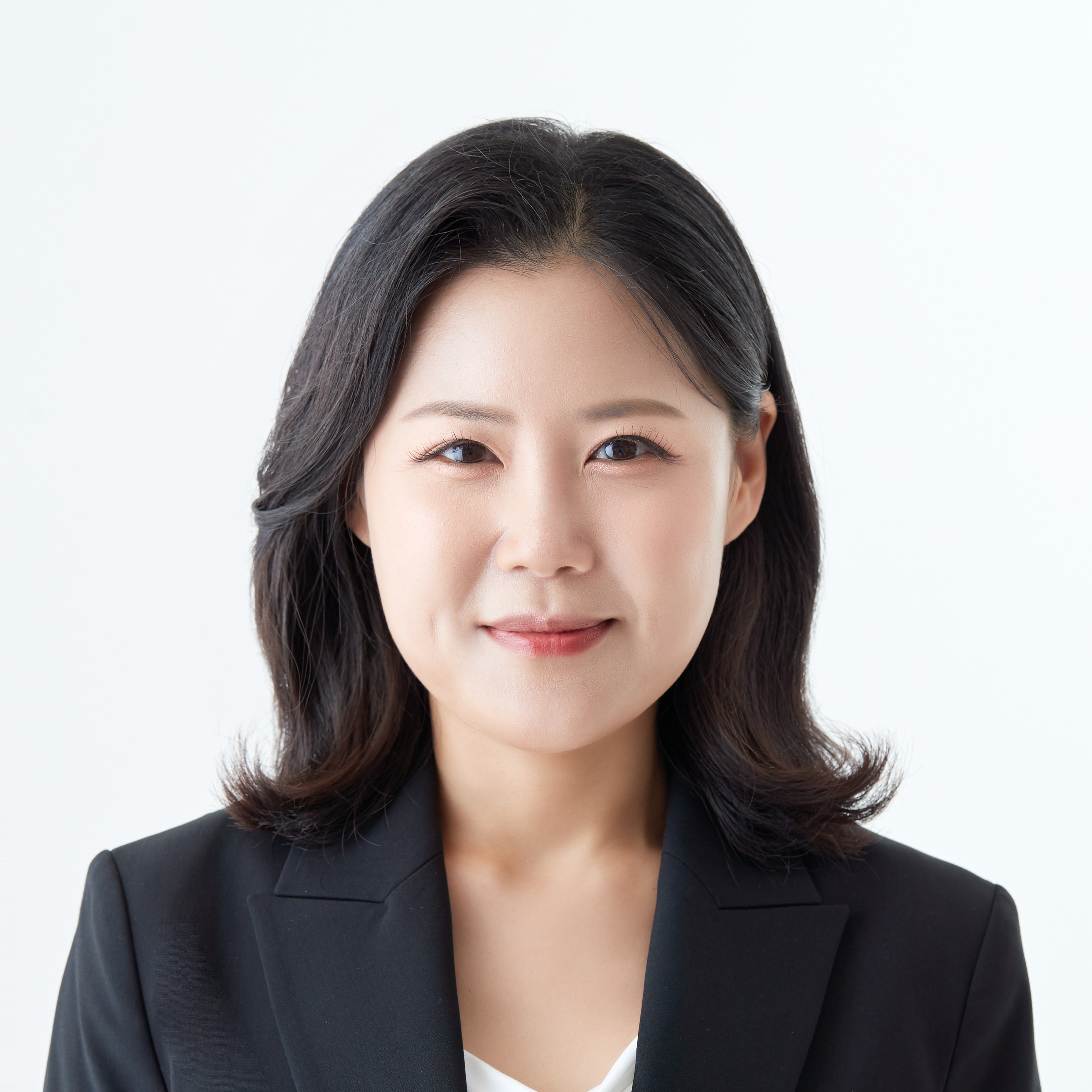 Noelle Chung portrait