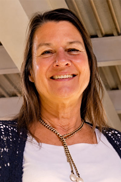 Lori Scarlatos