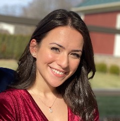 Gina Mingoia portrait