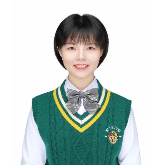 Roya Liu portrait