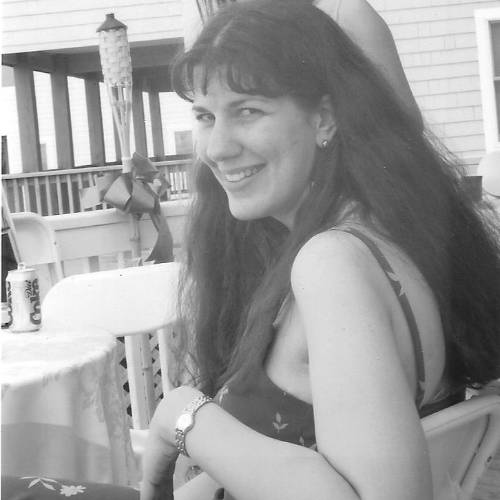 Leslie Marino portrait