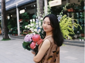 Zhuohan Tian portrait