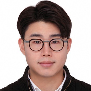 Dennis Lee portrait