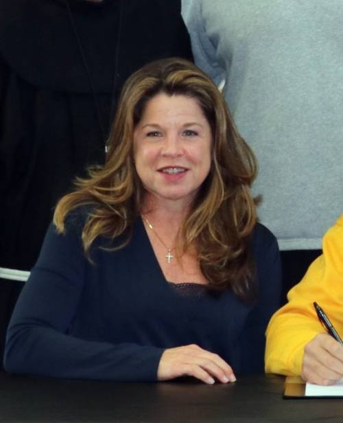 Lisa-Beth Platania portrait
