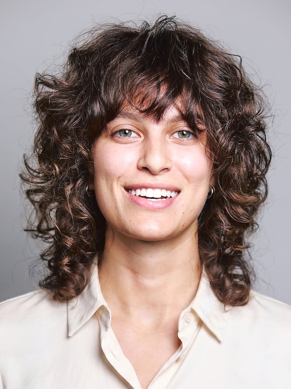 Lu Agnew portrait
