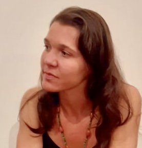 Viviane Magno Ribeiro portrait