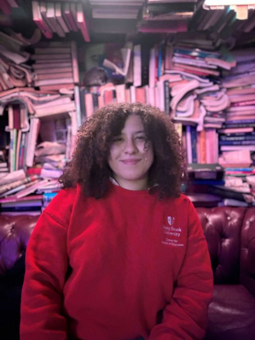 Tori Peña portrait