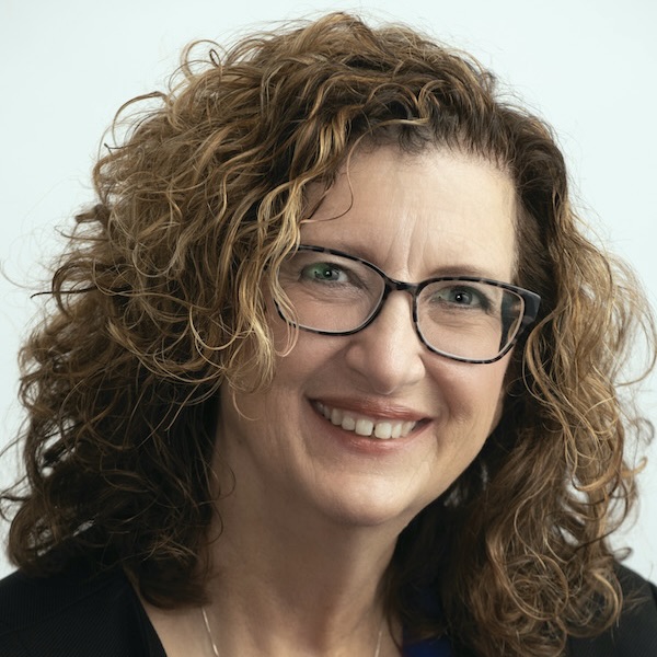 Karen Oaks portrait