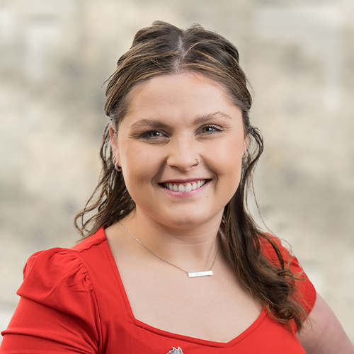 Courtney Enright '19, '23 portrait
