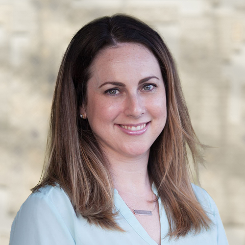 Danielle Engel '05 portrait