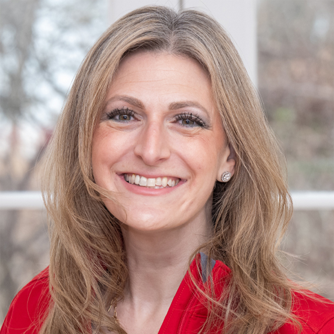 Christina Geraci '04 portrait