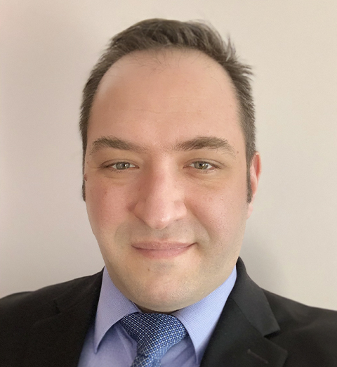 Demetrios Paidoussis, MD’03 portrait