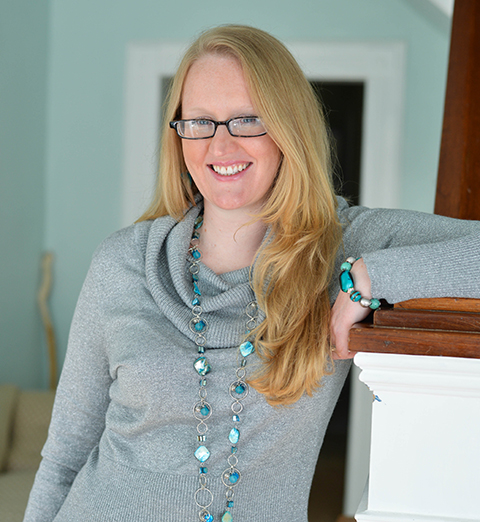 Lauren Stiles, Esq.,’00 portrait
