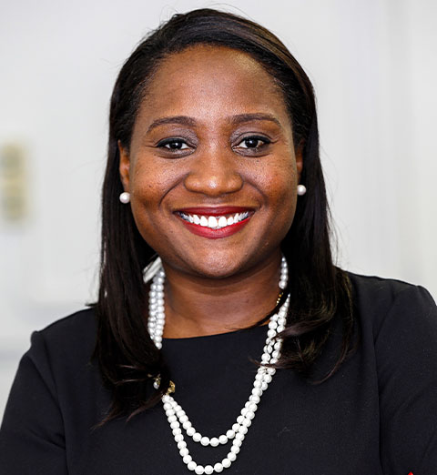 Natalia Cineas, DNP’01 portrait