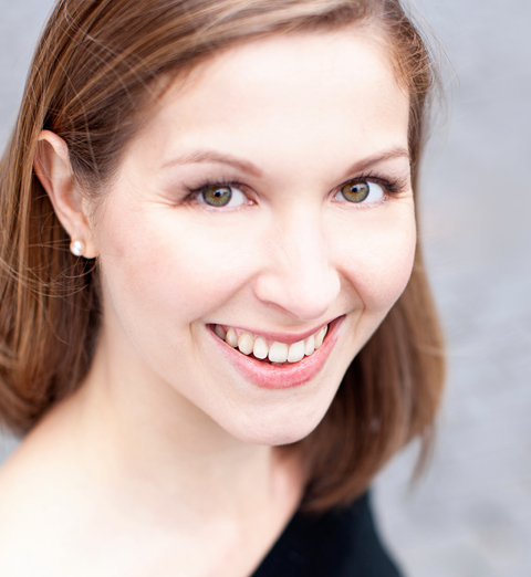 Rachel Schutz’07 portrait