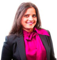Renu Hooda’05 portrait