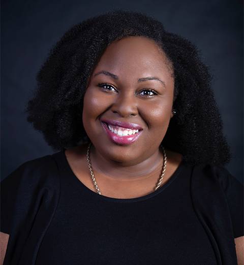 Stephanie Brumsey’09 portrait