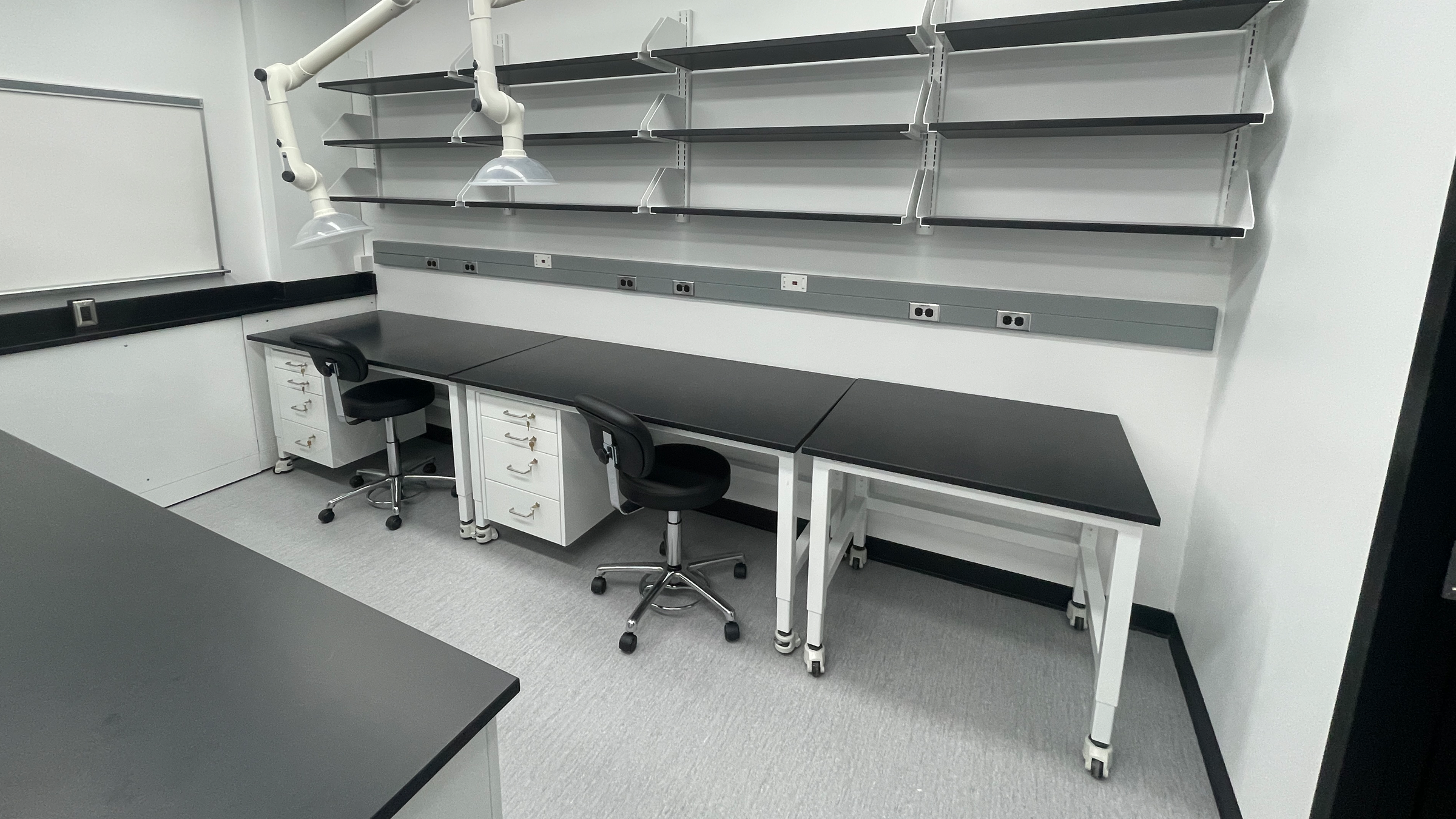 Renovated workspace in lab 537