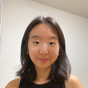 Carrie Wang Headshot