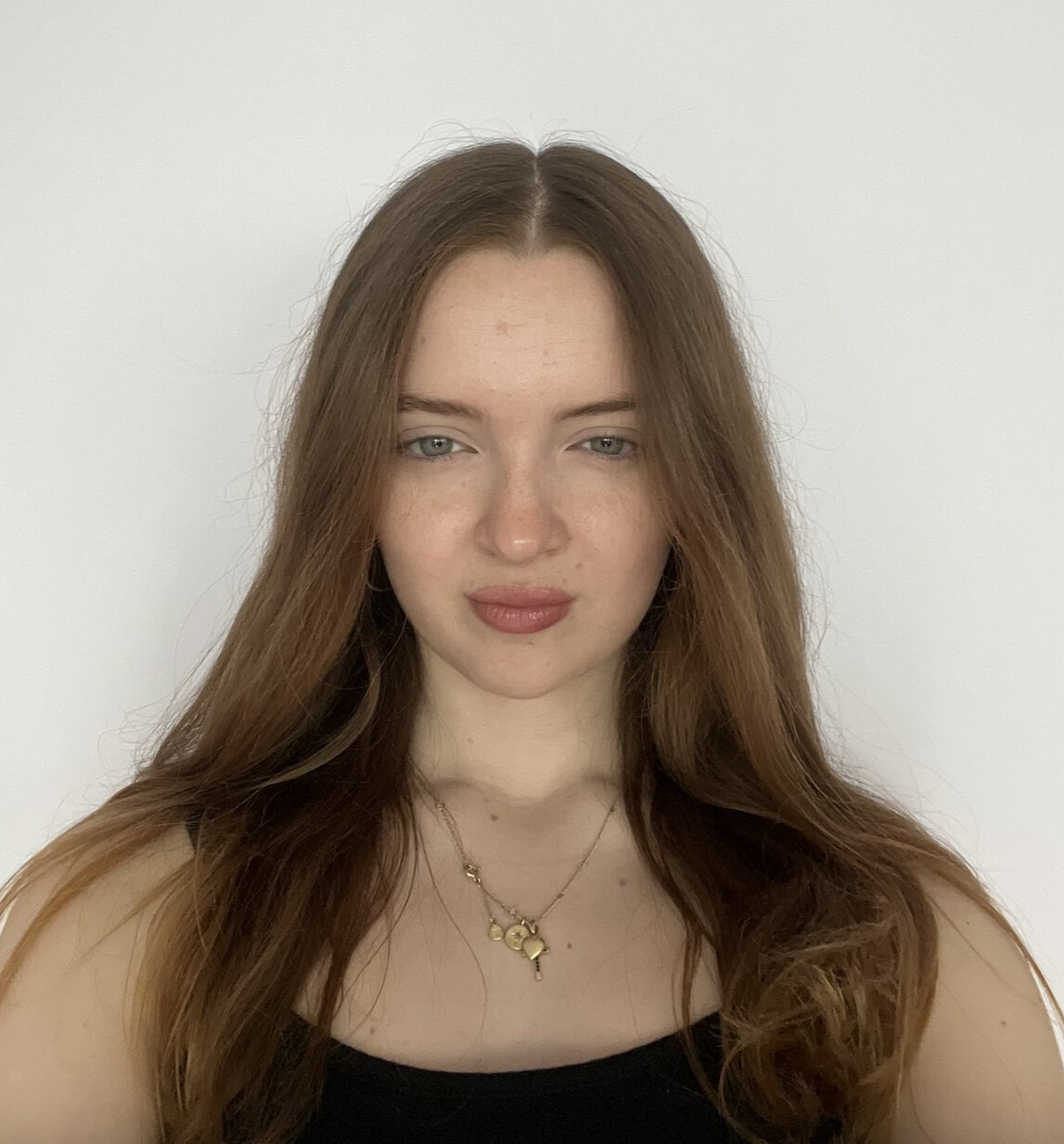 Maya Pulawska portrait