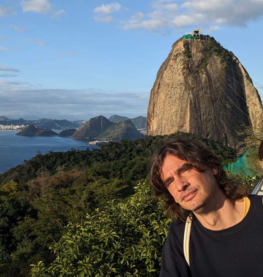 Javier Uriarte portrait