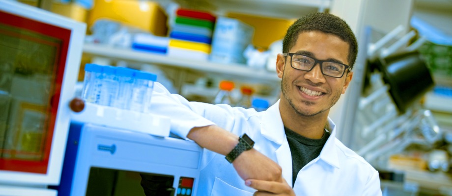 Student in the lab