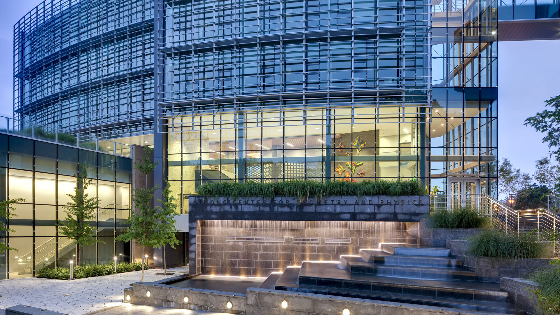 simons center building facade