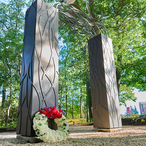 9-11 memorial arch