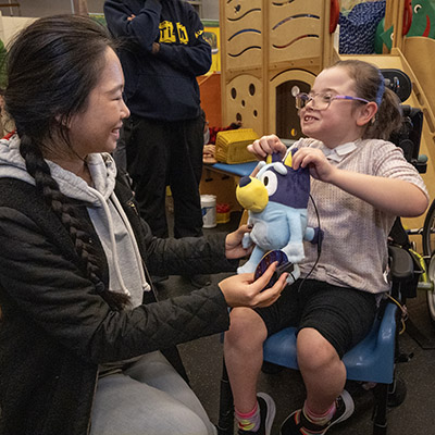 3D path adapted toy donation