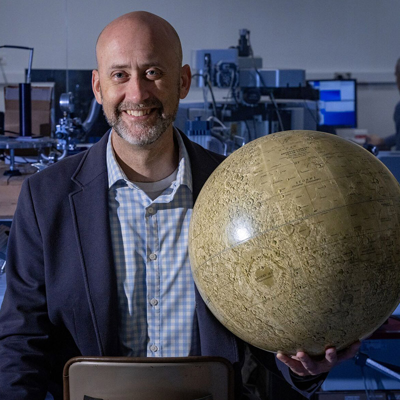 professor timothy glotch