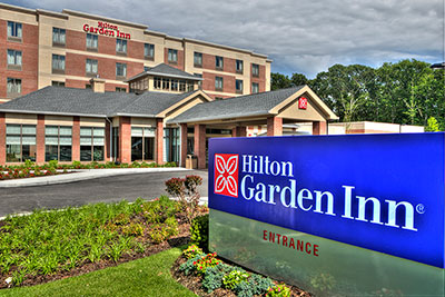 Image of the outside of Hilton Garen Inn