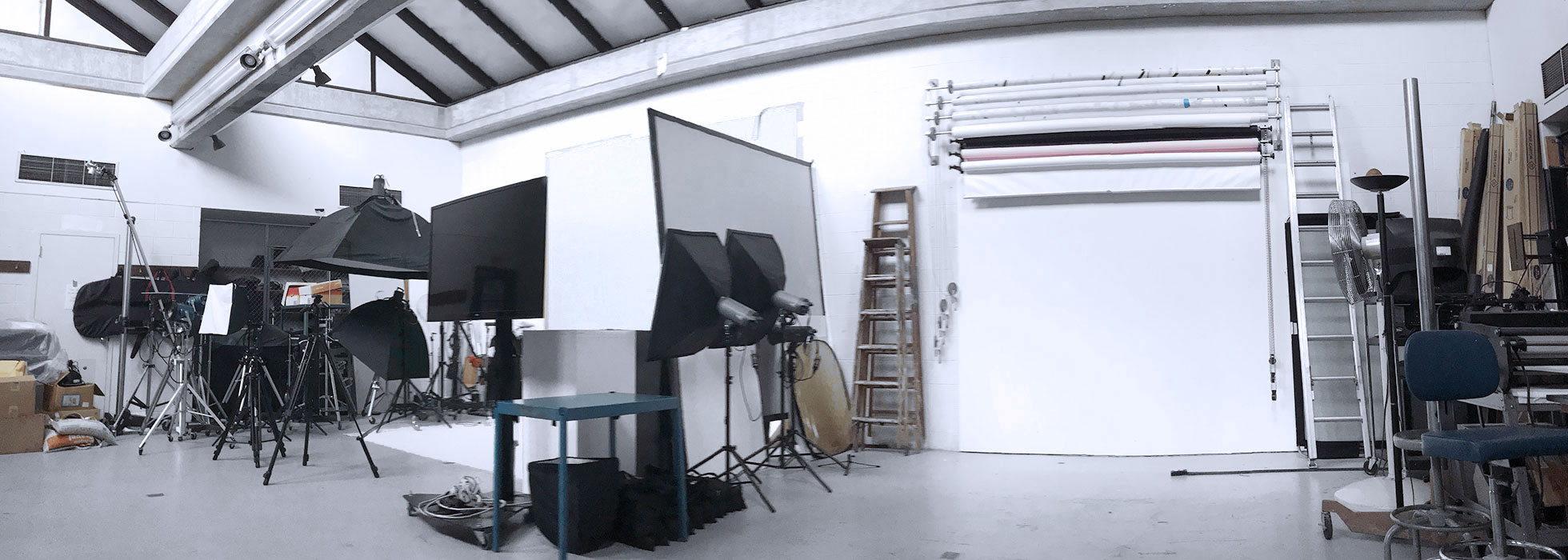 Lighting Studio for photography and video production with a lot of light kits. 