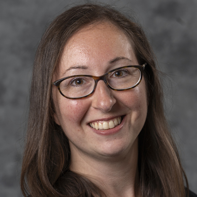 Headshot Kristin Strecker-Kellogg