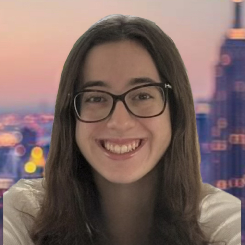 Headshot of Isabella Pusateri