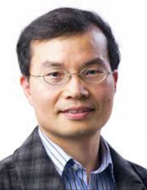 Zhifeng Yang Headshot