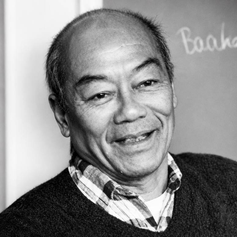Yoshi Okaya
