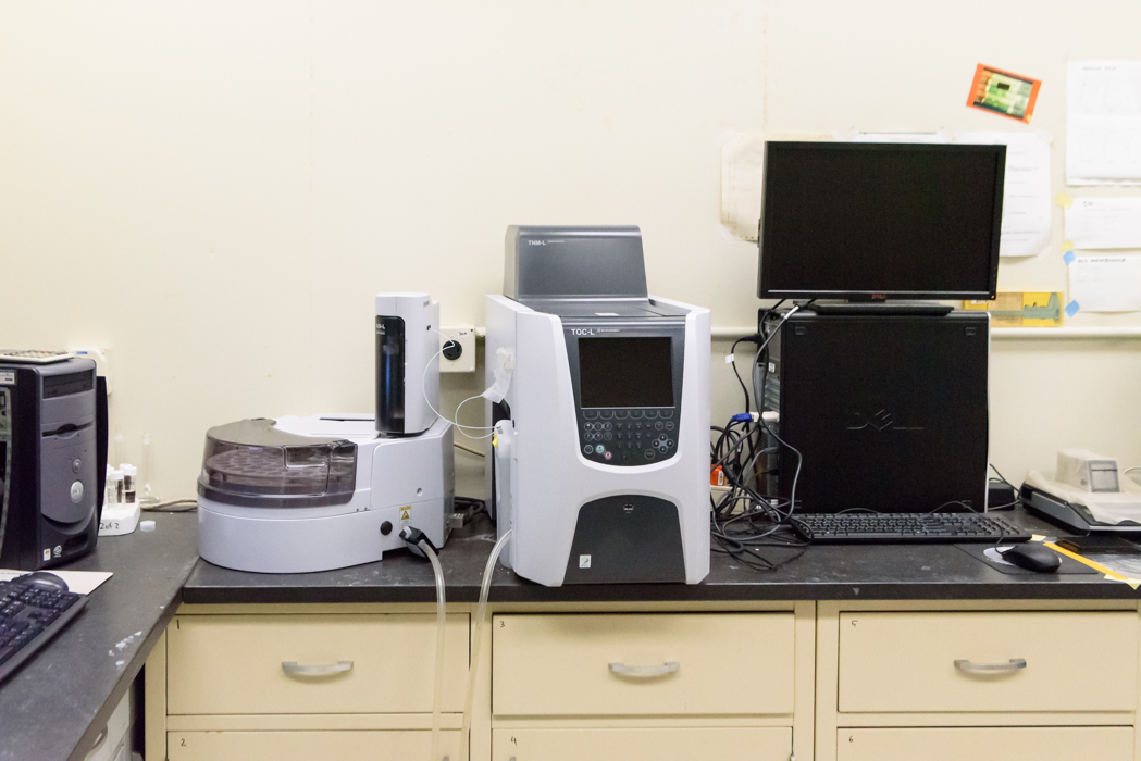 Research equipment - TOC TN Analyzer