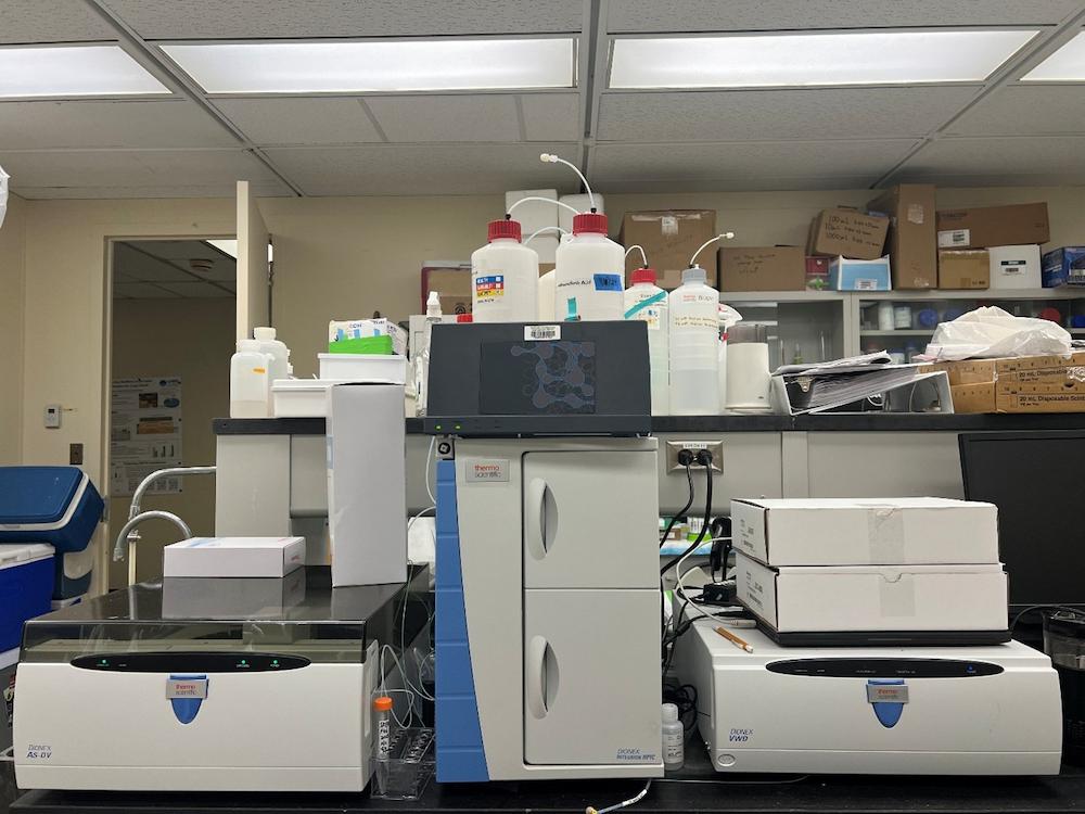 Research equipment - Dionex Integrion HPIC