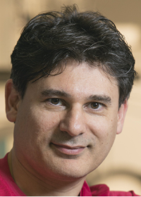 Headshot of Giancarlo La Camera