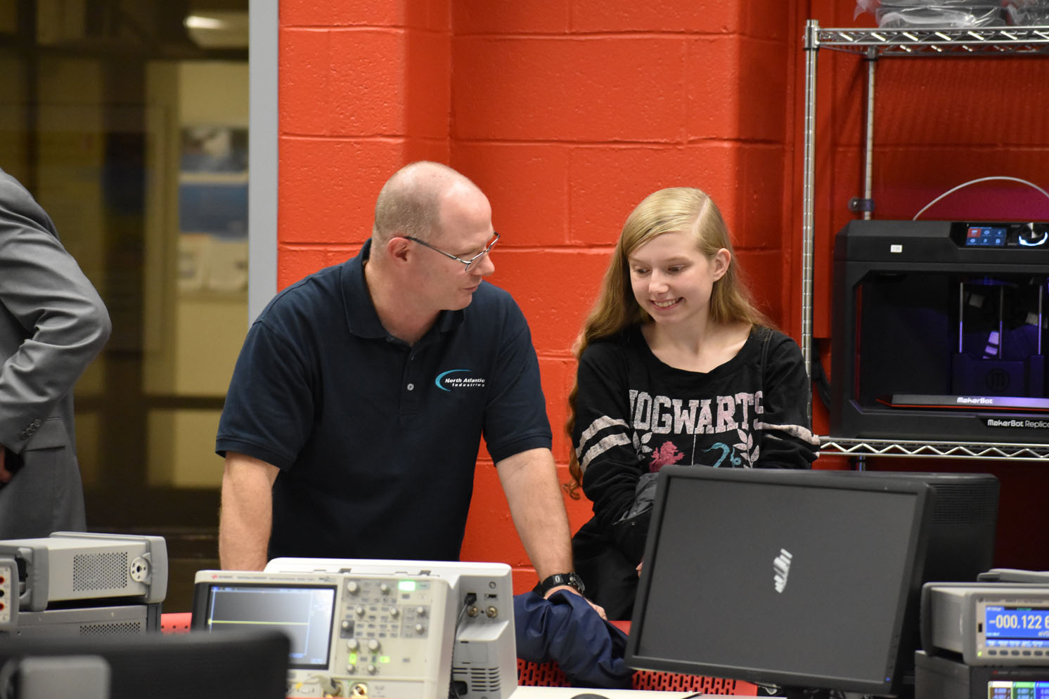 The College of Engineering and Applied Sciences Opens North Atlantic Industries Engineering Teaching Lab