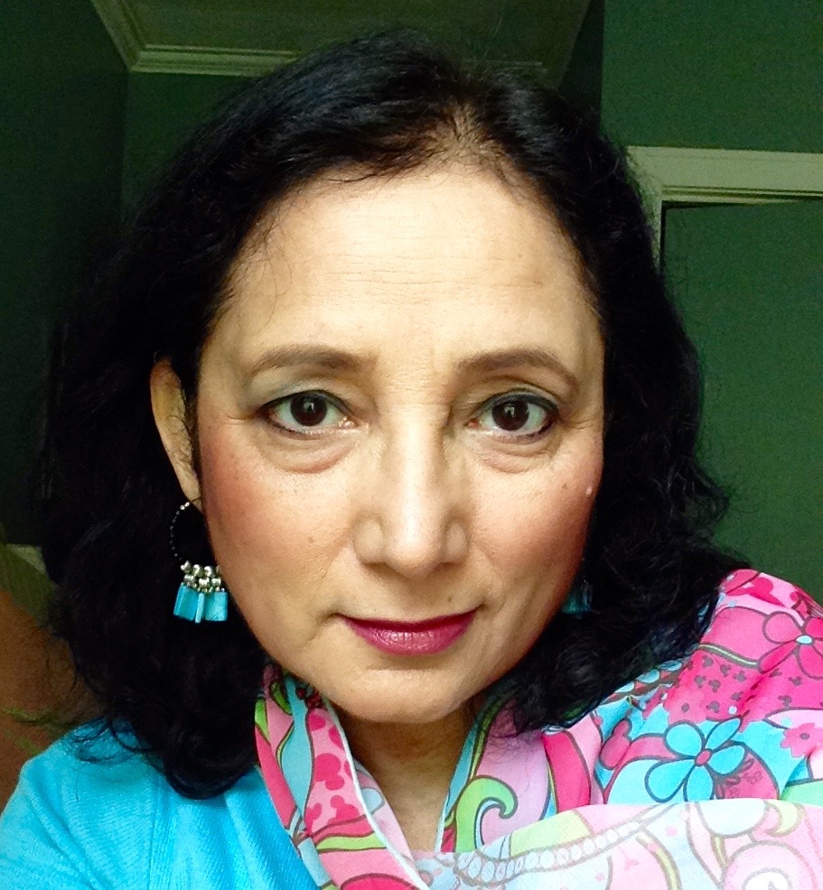 Rita Nezami chancellor award