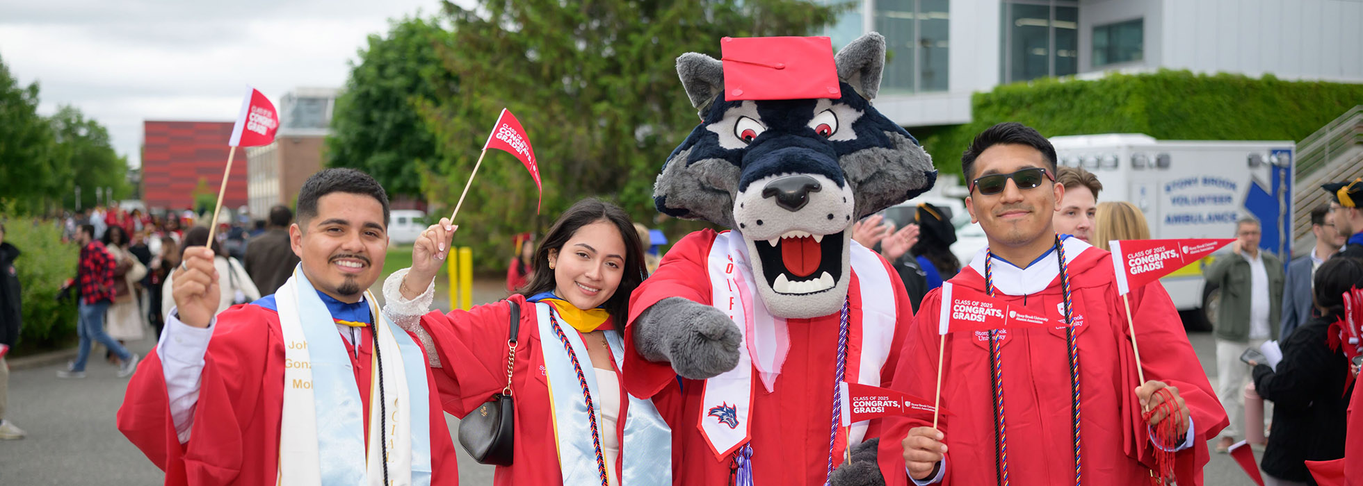 stony brook university commencement celebration