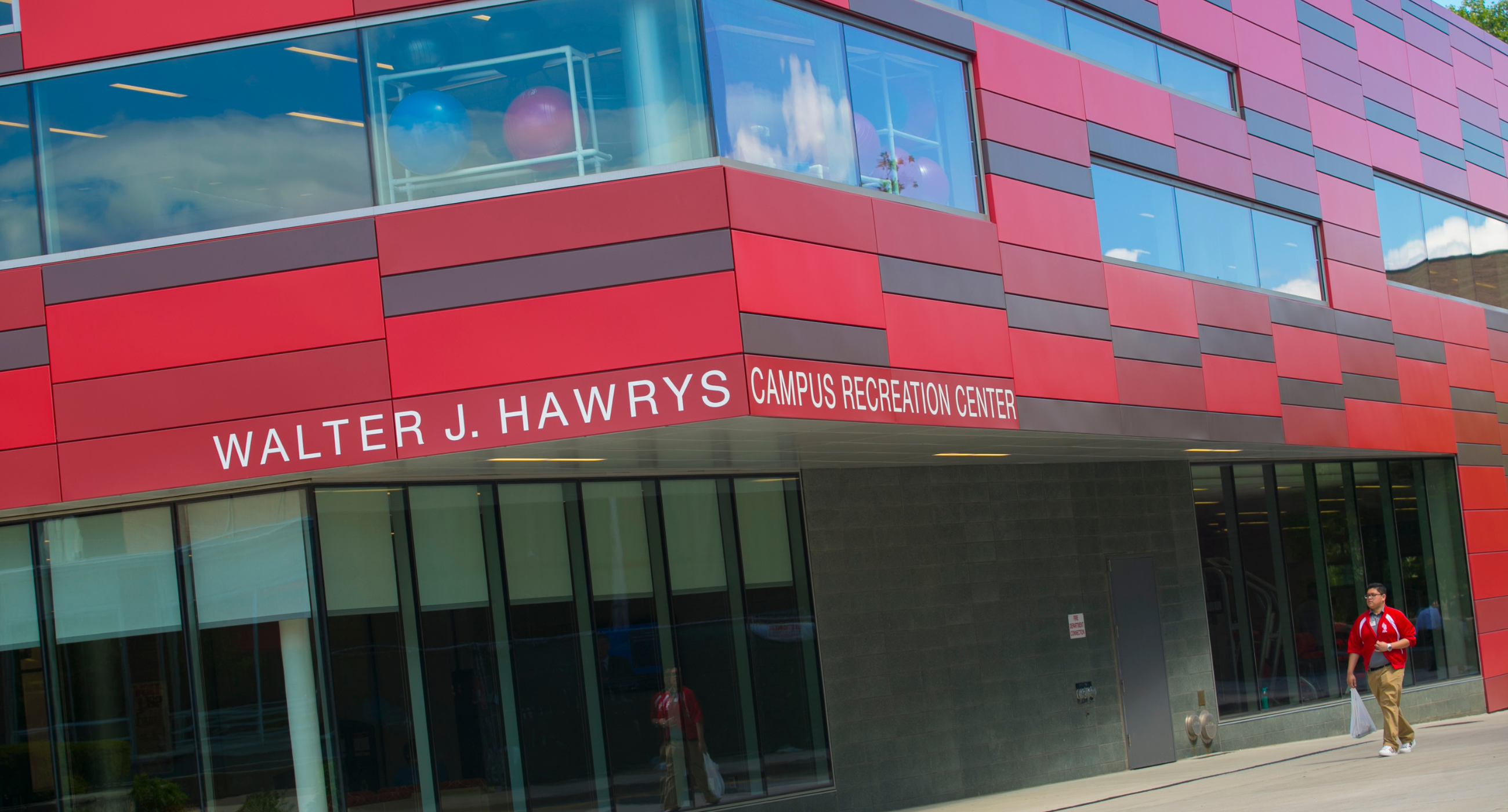 walter j. hawrys rec center exterior