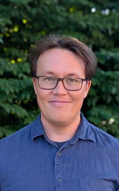 Dr. Aki Ohdera