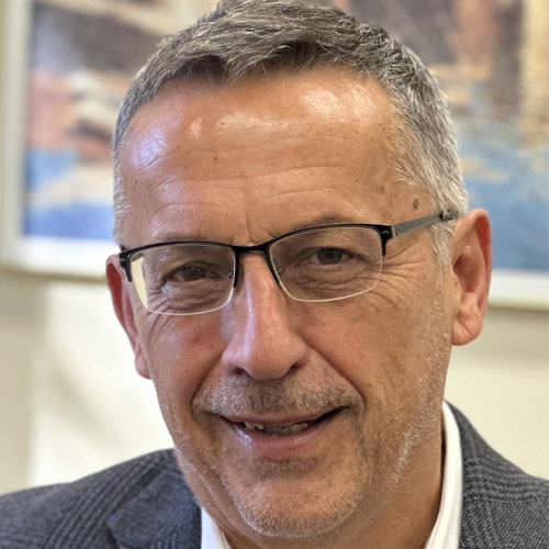 Headshot of Petar Djuric.