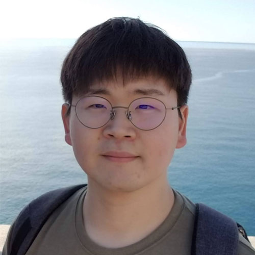 Headshot of Professor Chuck Choi.
