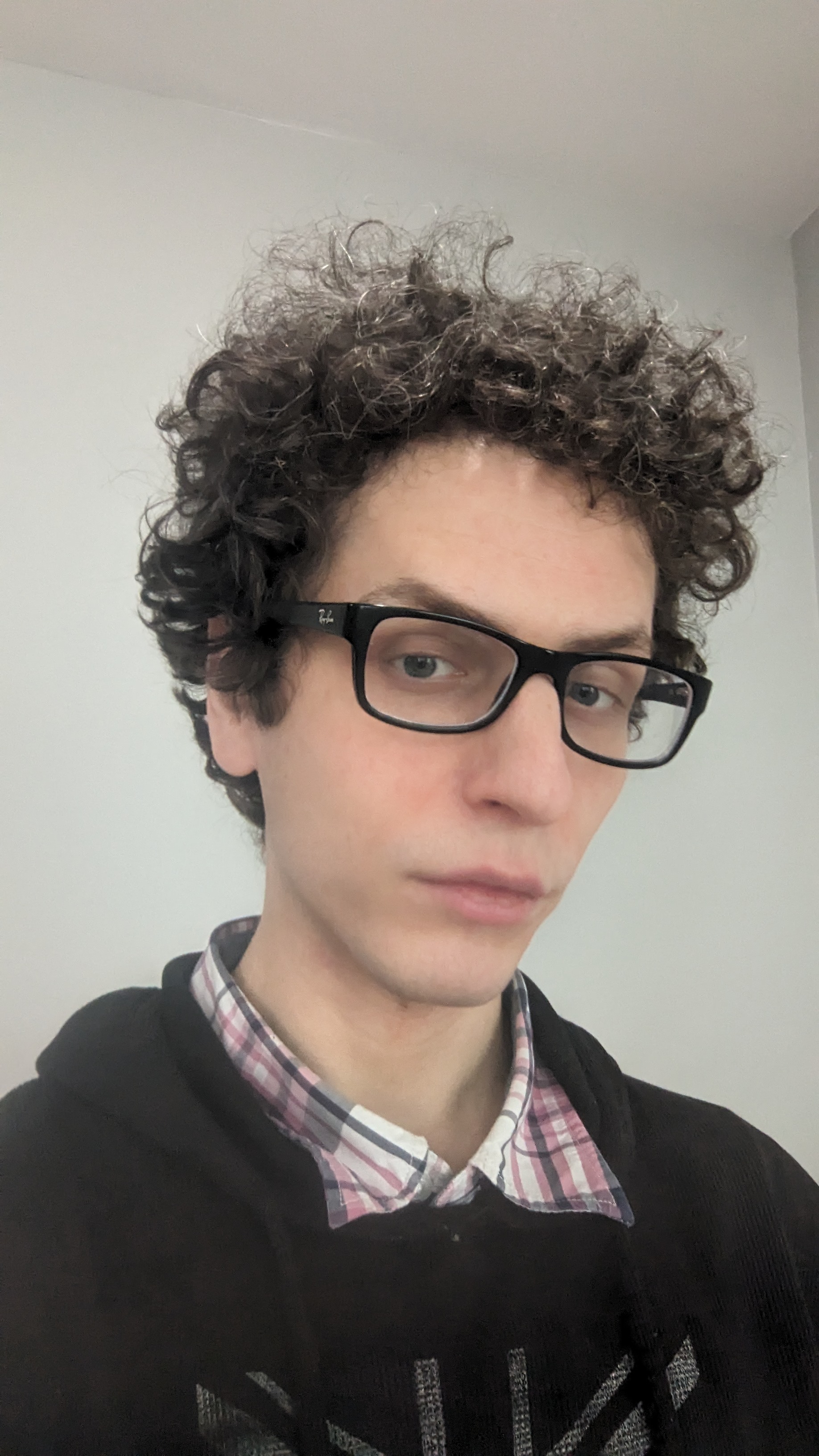 Gino Elia Headshot
